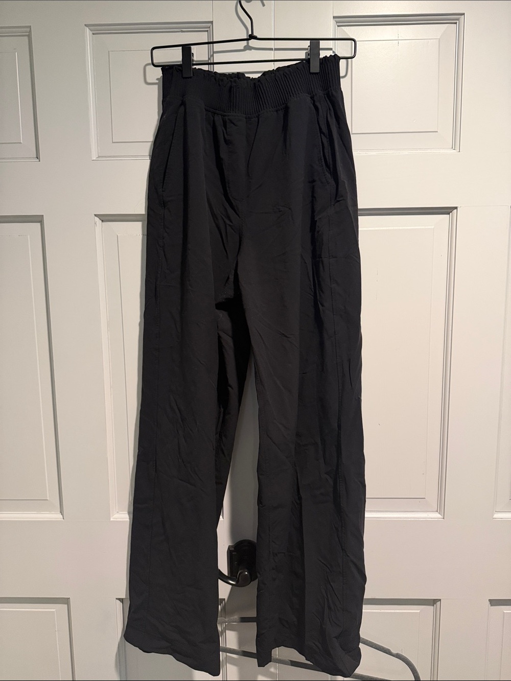 lululemon Stretch Woven Ruffle-Waist Wide-Leg Pants